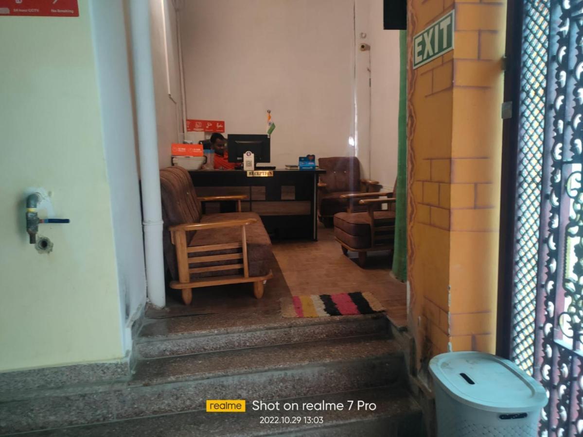 Gangotri Paying Guest House Varanasi Exterior photo