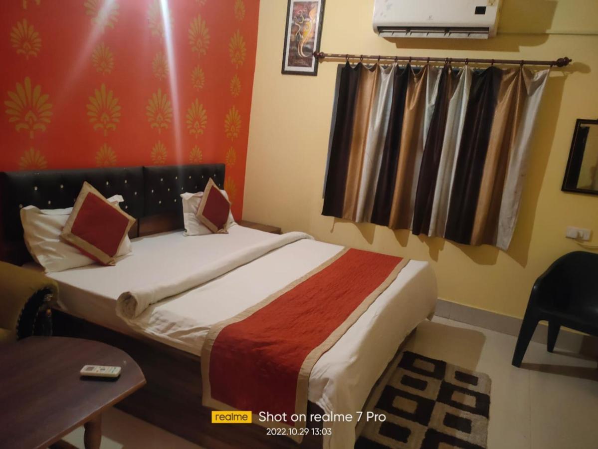 Gangotri Paying Guest House Varanasi Exterior photo